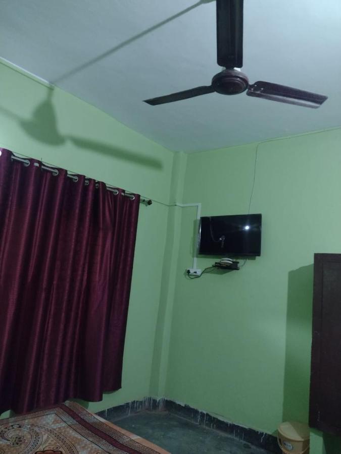 Oyo 83936 Chaudhary Guest House Bulandshahr Eksteriør billede