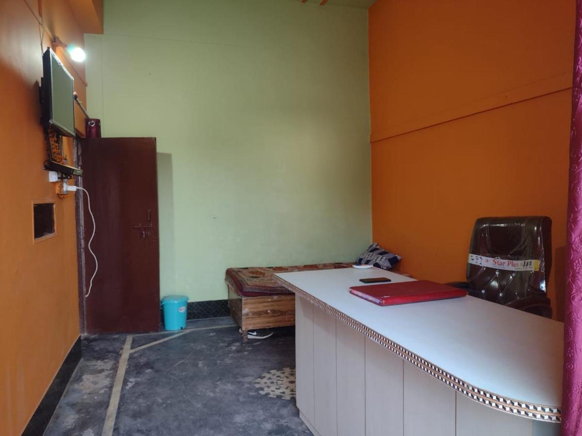 Oyo 83936 Chaudhary Guest House Bulandshahr Eksteriør billede