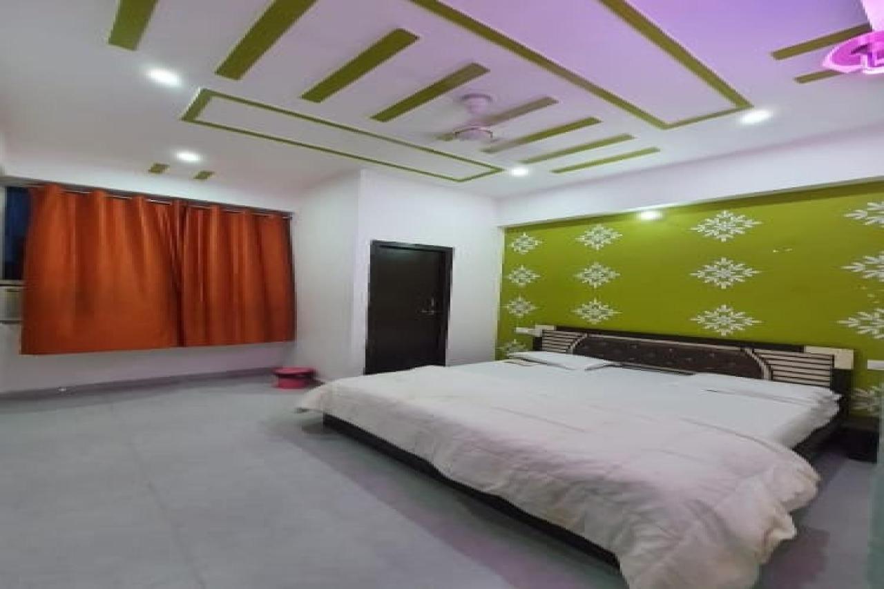 Oyo 83936 Chaudhary Guest House Bulandshahr Eksteriør billede